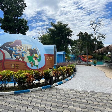 Myrus Resort Langkawi Пантай-Сенанг Экстерьер фото